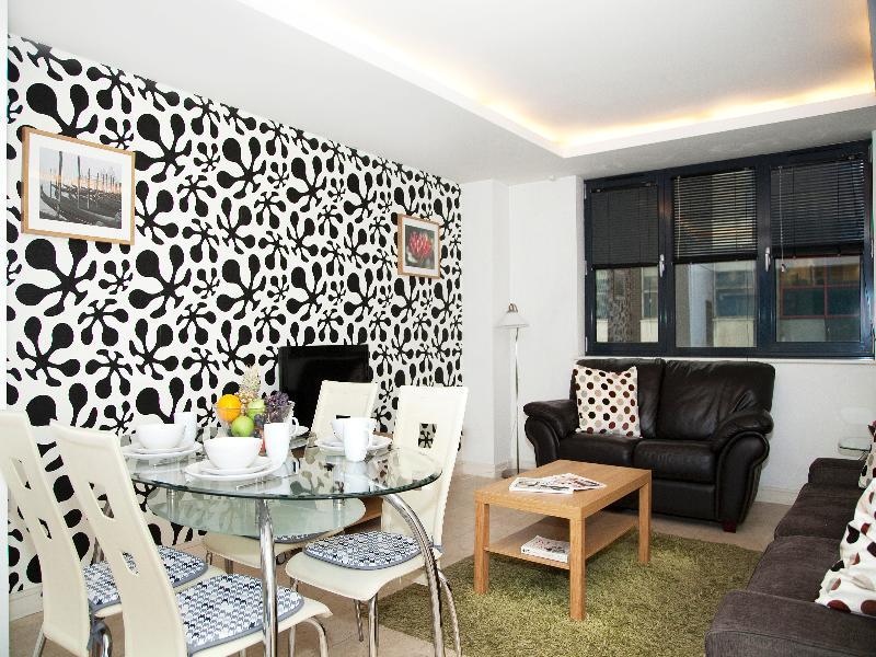 Amber Nike Apartments London Exterior photo